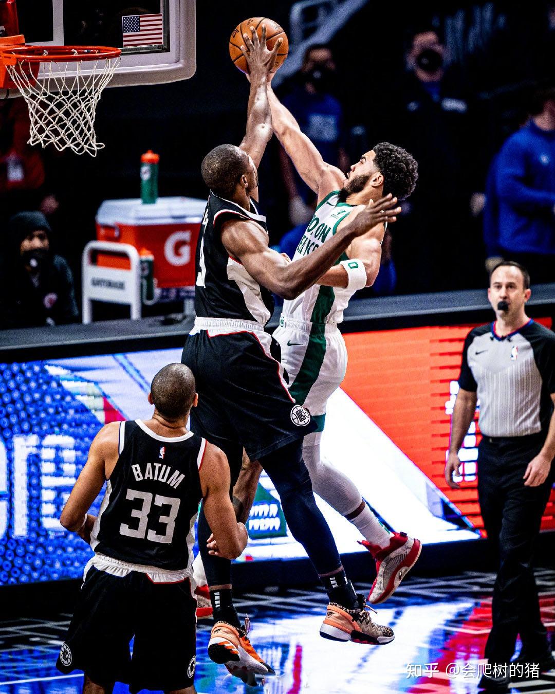 m6米乐投注包含洛杉矶快船内部会议纪要流出——今晚篮板制胜，欧篮联使命明确，更衣室氛围转暖的词条